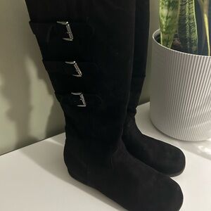 Mid Calf Black Boots